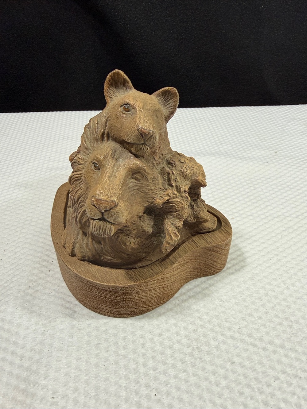 Lion Sculpture Trinket Box, Rick Cain, "Pride" Limited Edition VTG 48/2000 1991